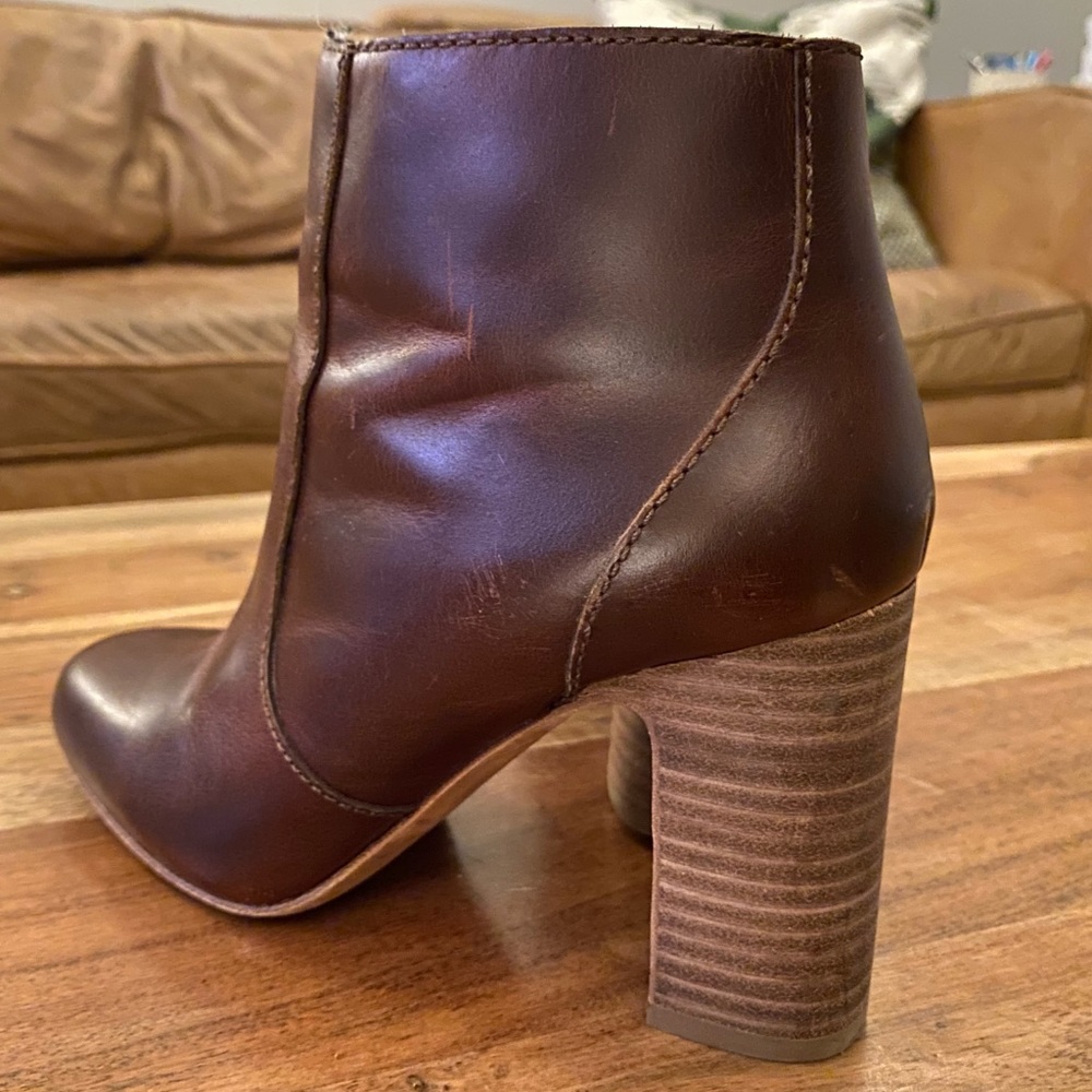 Madewell burgundy leather boots size 6